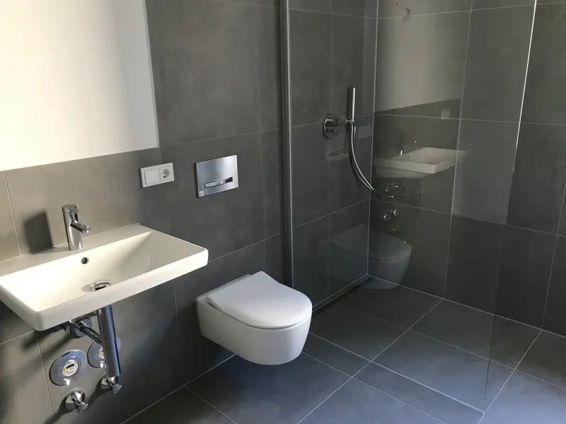 2-Zimmer-Wohnung in neuwertigem Zustand in Kreuzberg — photo 1